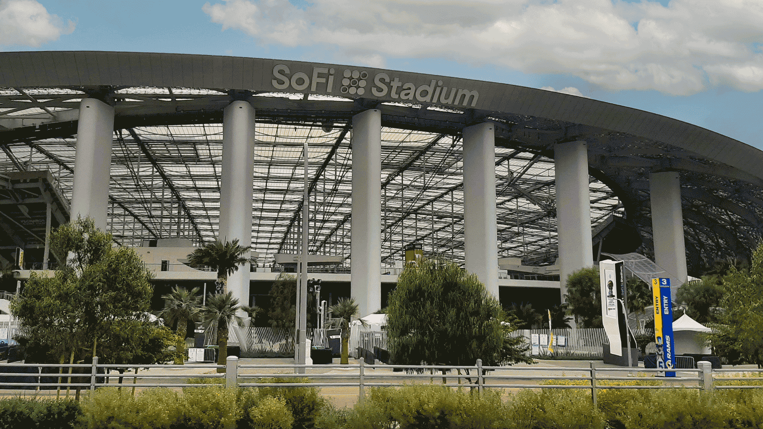 How to “Stay in the Fan Zone” in Los Angeles: An RV Guide to the 2026 Games