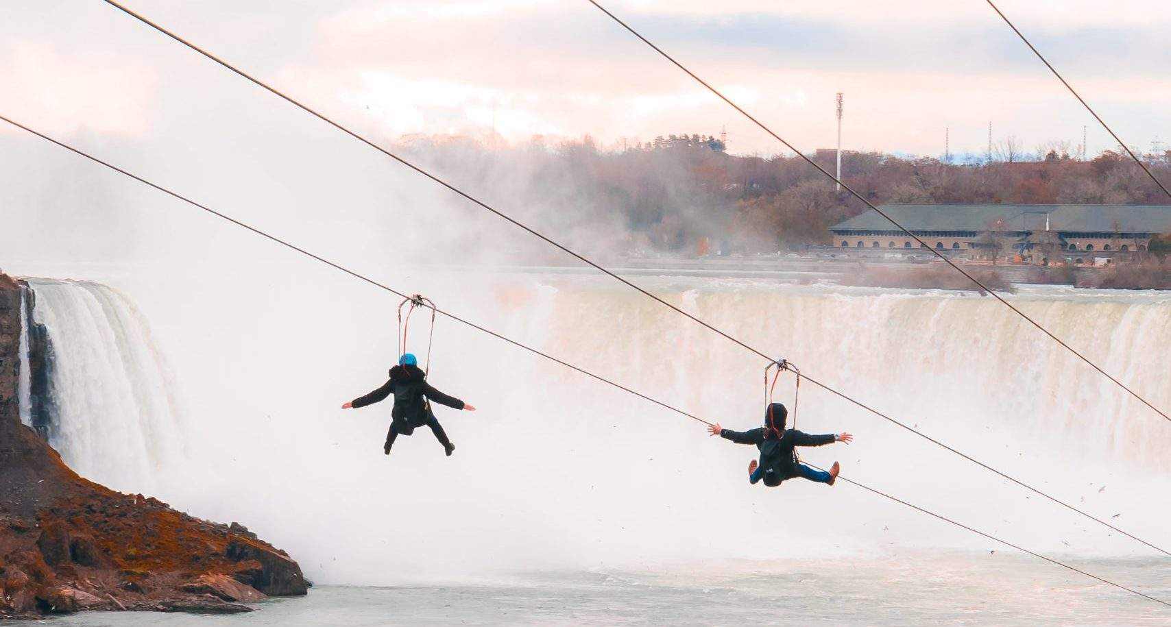 Experience gifts vs. material gifts: Why experiences are better